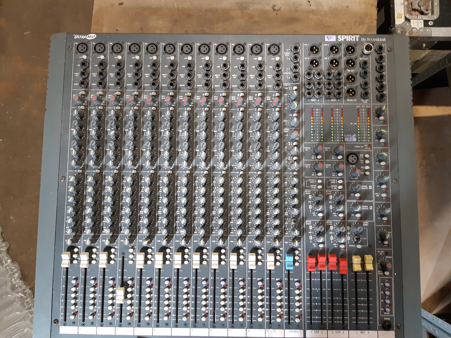 Soundcraft SPIRIT LIVE4 サウンドクラフト ミキサー Soundcraft SPIRIT LIVE4 サウンドクラフト ミキサー Soundcraft